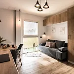 アパート Heron - 77 Wigury - Dostep Na Kod - Parking - Smaczna Kawa - Centrum - Blisko Piotrkowska - Galeria - Widok Na - Klimatyzacja - 7 Pietro - Fv
