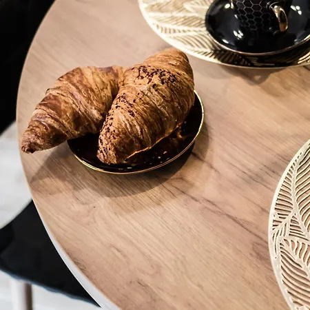 Lägenhet Heron - 77 Wigury - Dostep Na Kod - Parking - Smaczna Kawa - Centrum - Blisko Piotrkowska - Galeria - Widok Na - Klimatyzacja - 7 Pietro - Fv