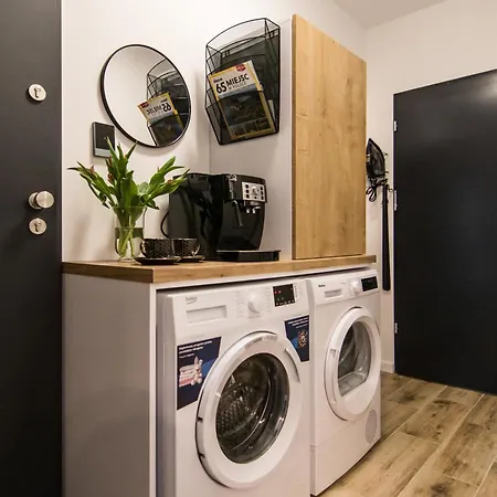 Heron - 77 Wigury - Dostep Na Kod - Parking - Smaczna Kawa - Centrum - Blisko Piotrkowska - Galeria - Widok Na - Klimatyzacja - 7 Pietro - Fv Lägenhet *