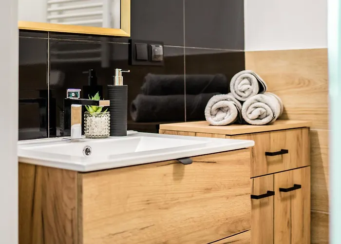 Heron - 77 Wigury - Dostep Na Kod - Parking - Smaczna Kawa - Centrum - Blisko Piotrkowska - Galeria - Widok Na - Klimatyzacja - 7 Pietro - Fv *