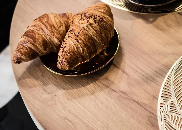 Apartament Heron - 77 Wigury - Dostęp Na Kod - Parking - Smaczna Kawa - Centrum - Blisko Piotrkowska - Galeria - Widok Na - Klimatyzacja - 7 Piętro - Fv