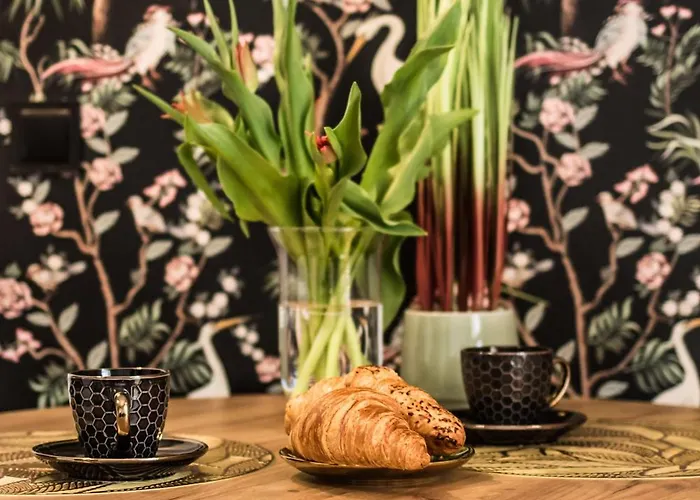 Heron - 77 Wigury - Dostęp Na Kod - Parking - Smaczna Kawa - Centrum - Blisko Piotrkowska - Galeria - Widok Na - Klimatyzacja - 7 Piętro - Fv Apartament Łódź