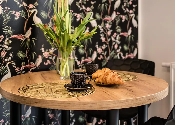 Apartament Heron - 77 Wigury - Dostęp Na Kod - Parking - Smaczna Kawa - Centrum - Blisko Piotrkowska - Galeria - Widok Na - Klimatyzacja - 7 Piętro - Fv Łódź