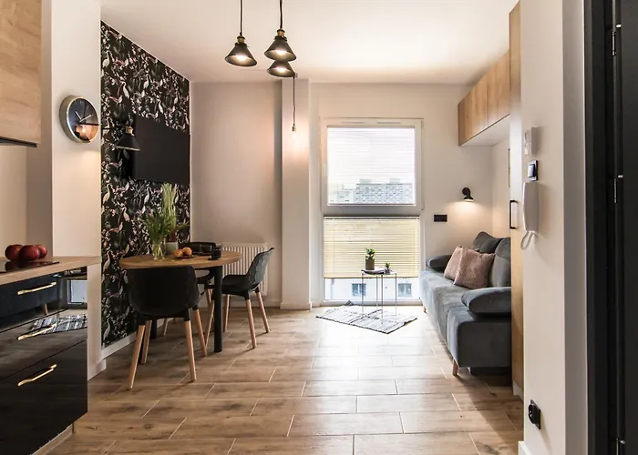 公寓 Heron - 77 Wigury - Dostep Na Kod - Parking - Smaczna Kawa - Centrum - Blisko Piotrkowska - Galeria - Widok Na - Klimatyzacja - 7 Pietro - Fv *